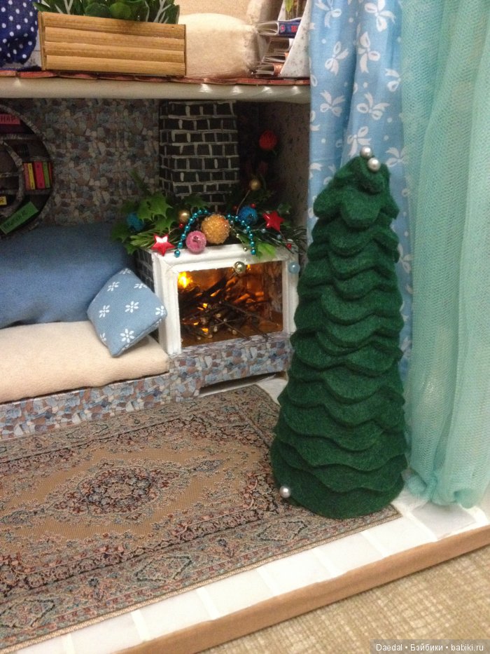 Наш новый домик из оконного откоса, румбокс. Продолжение