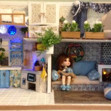 Наш новый домик из оконного откоса, румбокс. Продолжение