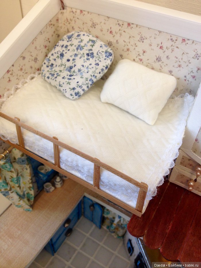 Наш новый домик из оконного откоса - вокруг + электрика