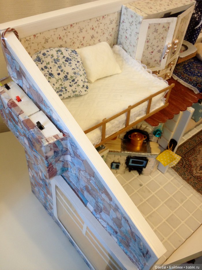 Наш новый домик из оконного откоса - вокруг + электрика (фото 7)