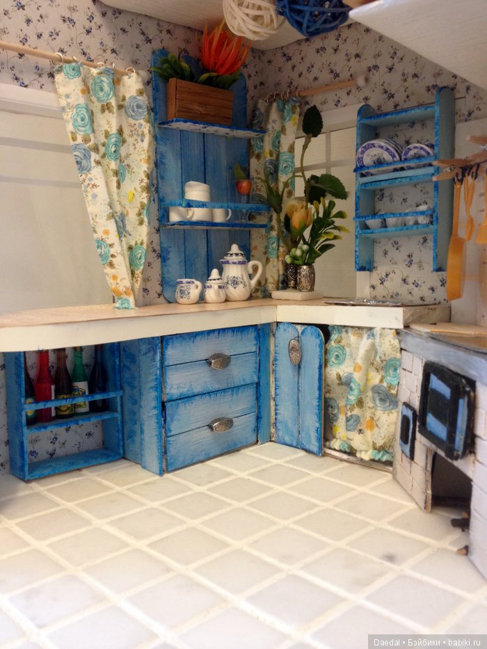 Наш новый домик из оконного откоса - вокруг + электрика