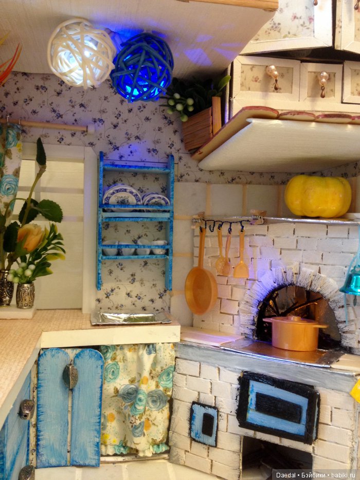 Наш новый домик из оконного откоса - вокруг + электрика