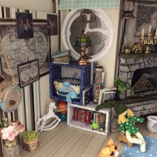 Полосатый домик