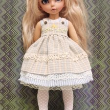 Сарафан на Рэйчел