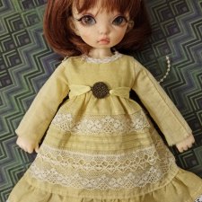 Пошили платье из батиста...