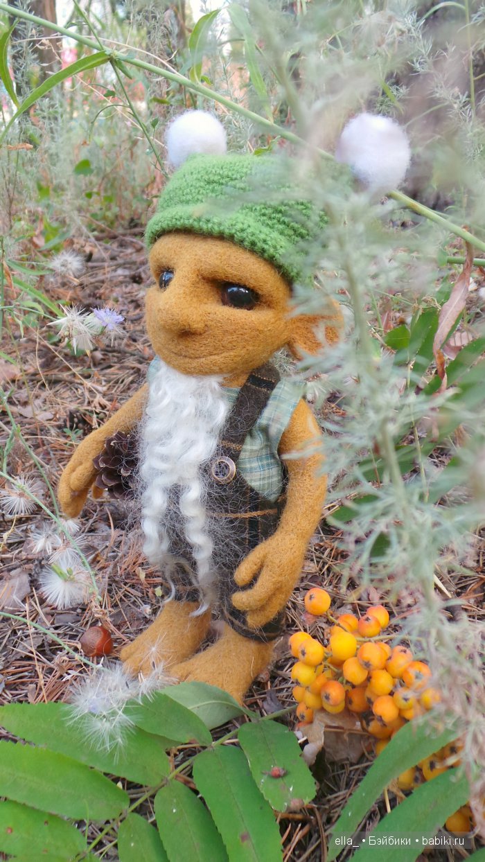Кукла из шерсти - Гном живет в старинном парке (фото 3)