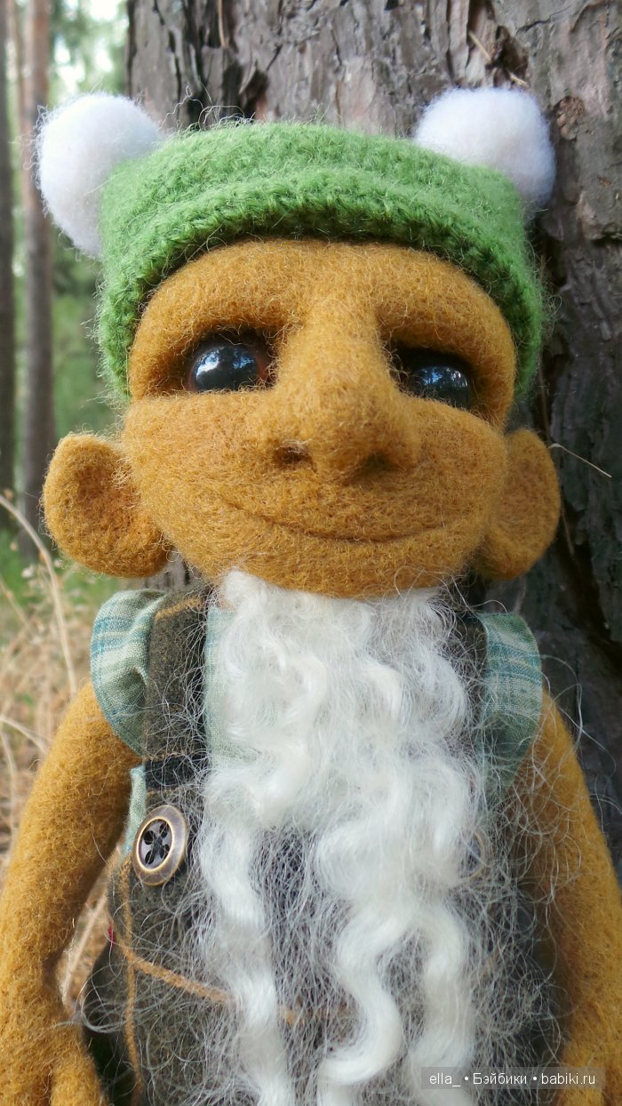 Кукла из шерсти - Гном живет в старинном парке (фото 7)