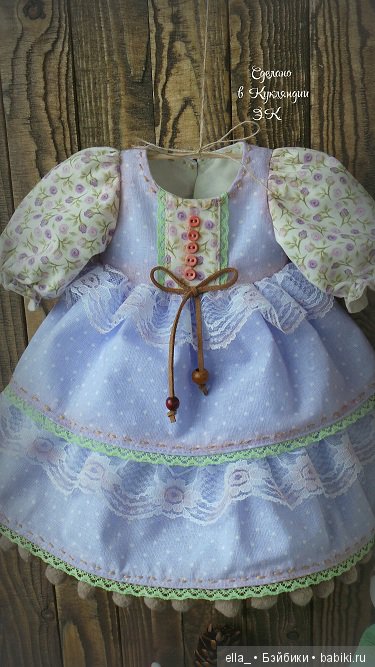 Лиля в ожидании новогоднего волшебства