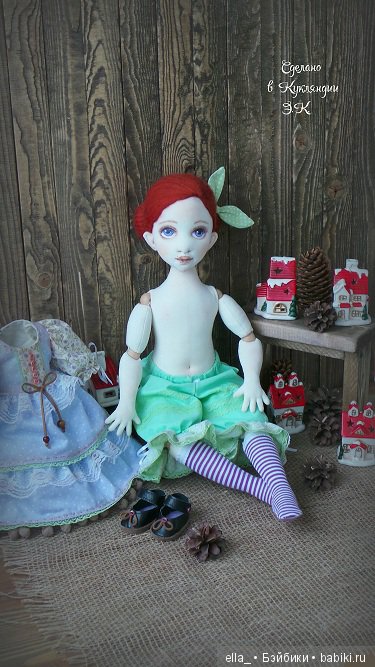 Лиля в ожидании новогоднего волшебства