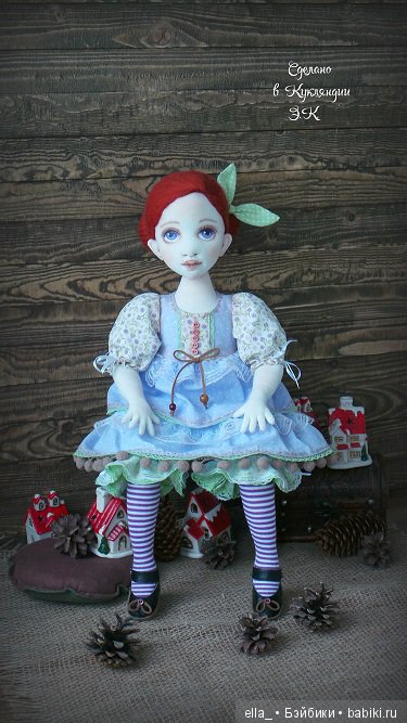 Лиля в ожидании новогоднего волшебства