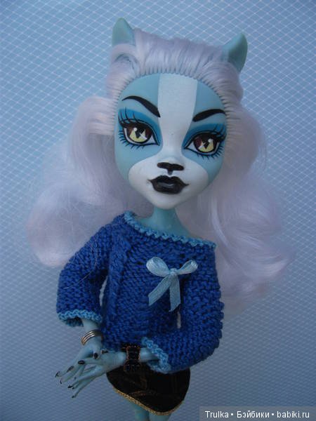 Шесть кошек и одна собачка (фото 6)