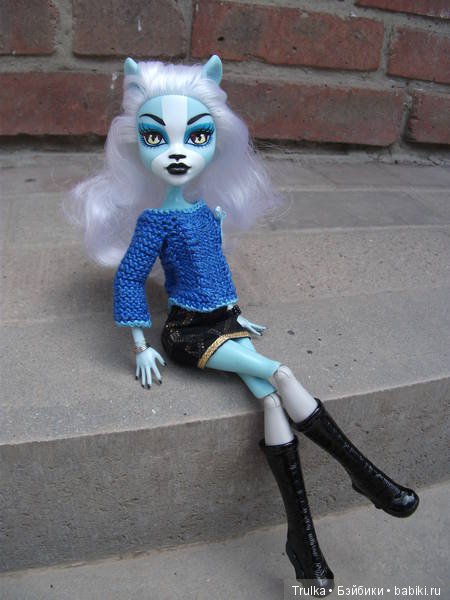 Шесть кошек и одна собачка (фото 5)