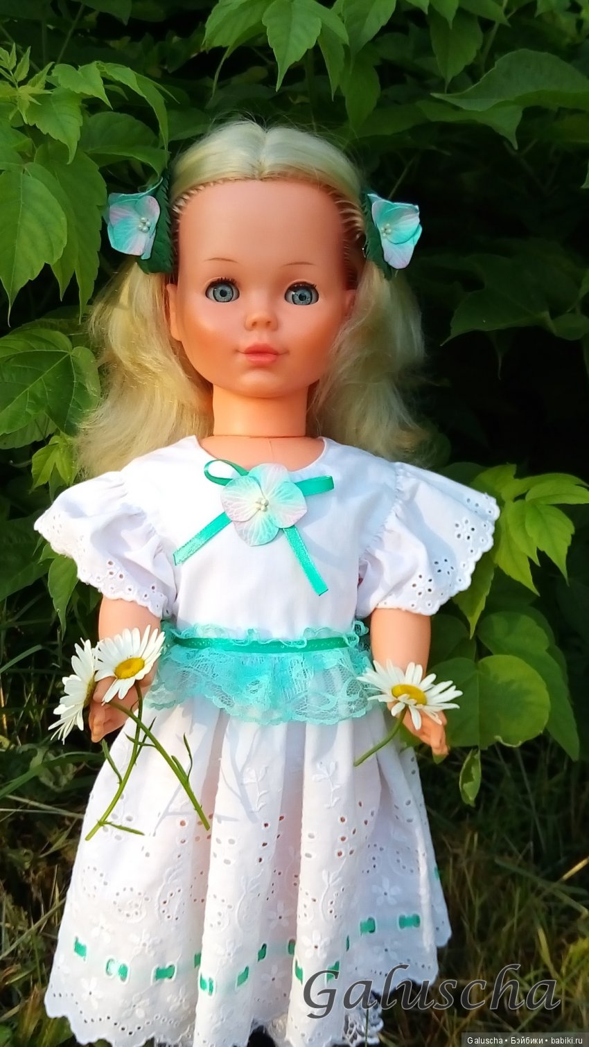 Прогулка с сестренками Lissi Batz - фотосессия