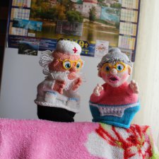 Прием больных  (кукольный театр дома)