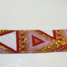 Браслет из бисера