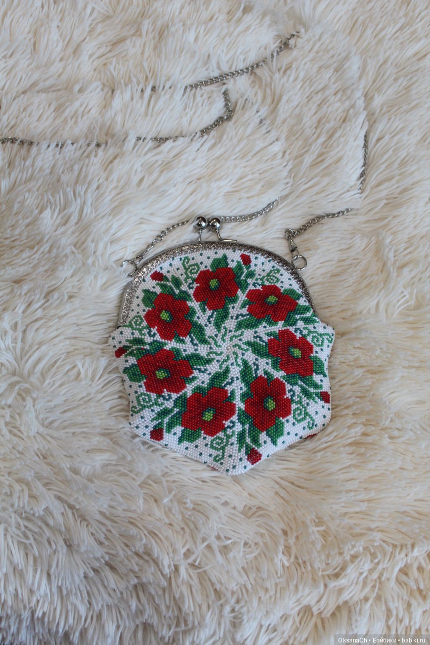 Сумочка из бисера, вязание
