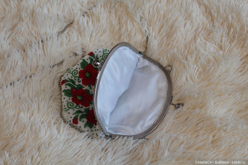 Сумочка из бисера, вязание (фото 4)
