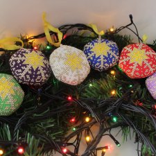 Новогодние ёлочные украшения