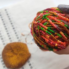 По-тихоньку вылезаю из кустов