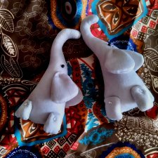 Серебряные слоники. Игрушки для кукол.