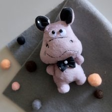 Бегемотик. Игрушка для кукол и детей.