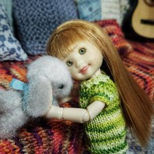 Тасенька подросла... А может быть и нет...