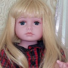 Кукла-инвалид с ангельским лицом.Или что лучше: прослыть скандальным покупателем или чувствовать себя лохом?