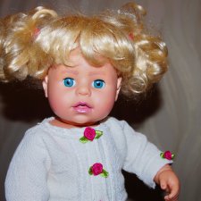 Пупс с "прицепом"