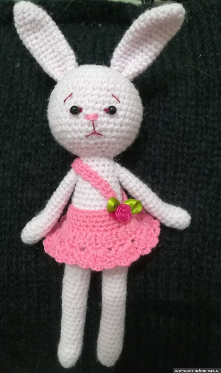 А теперь зайчики — Вязаные игрушки и амигуруми: крючком (фото 2)