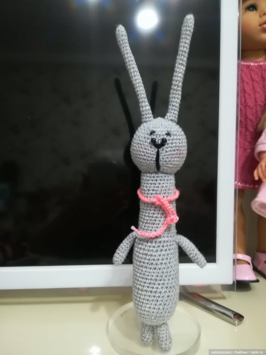 А теперь зайчики — Вязаные игрушки и амигуруми: крючком (фото 8)