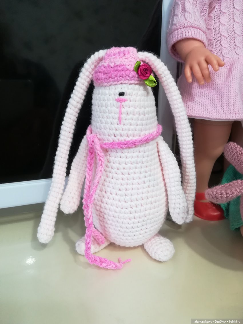 А теперь зайчики — Вязаные игрушки и амигуруми: крючком (фото 10)