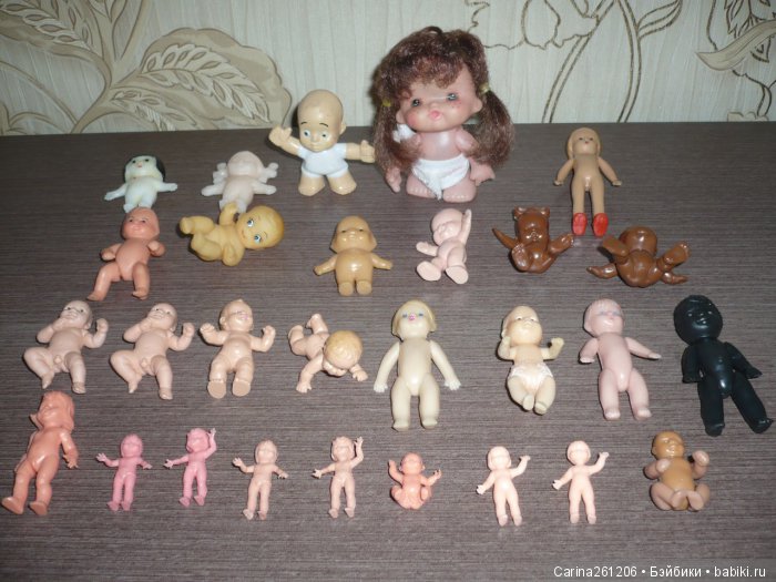 Маленькие игрушки большой девочки