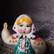 матрешка ,качалка ,болванчик