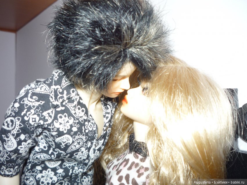 Спонтанный праздник в недоделанном румбоксе