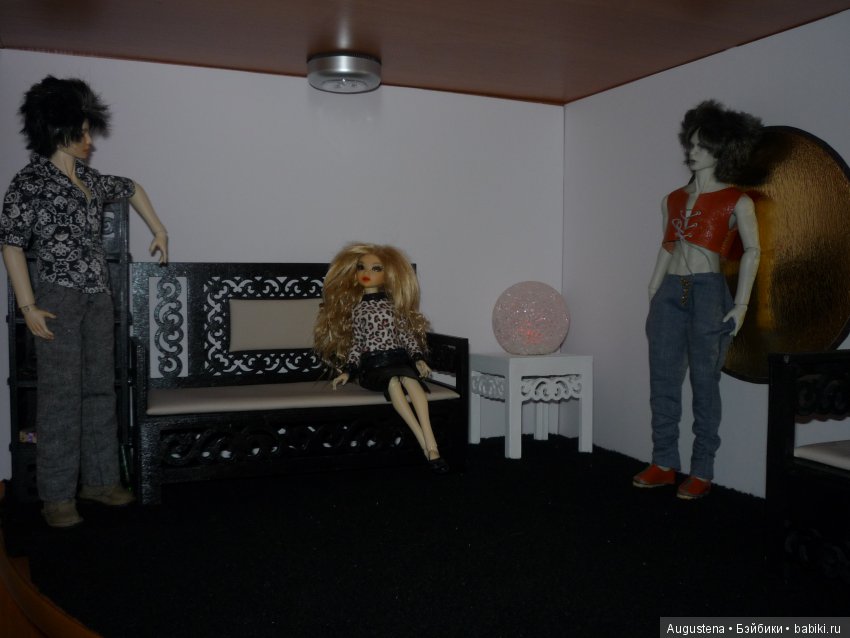 Спонтанный праздник в недоделанном румбоксе (фото 2)