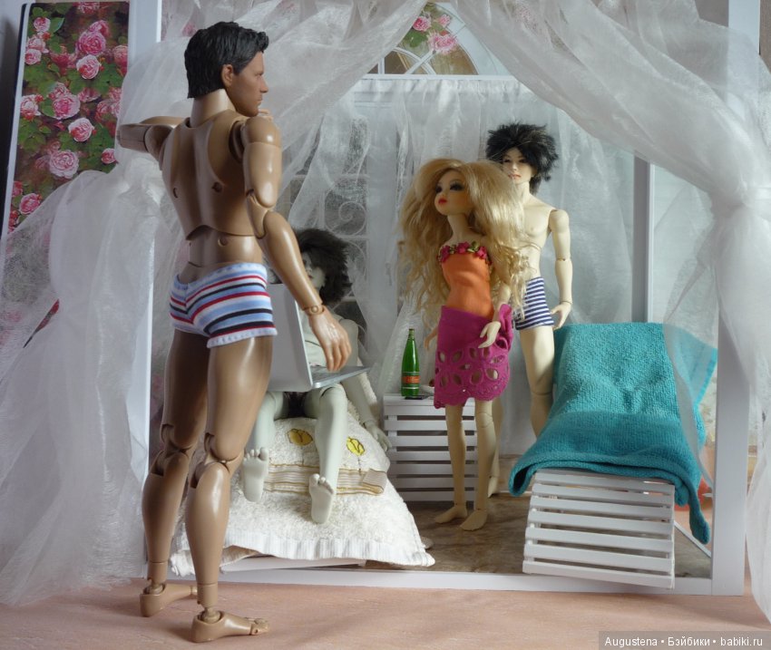 Чем заняться на отдыхе? Обсудить конкурс красоты