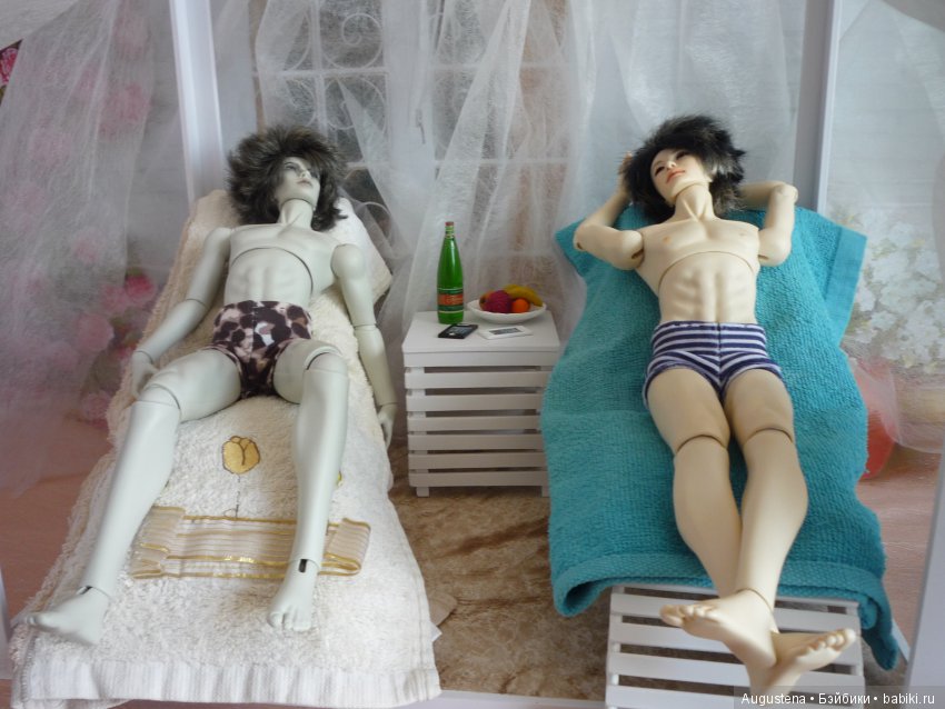 Чем заняться на отдыхе? Обсудить конкурс красоты (фото 6)