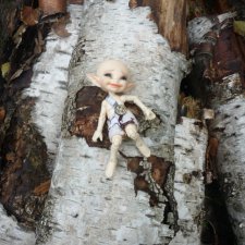 Сколько эльфа не корми, а он всё равно в лес смотрит