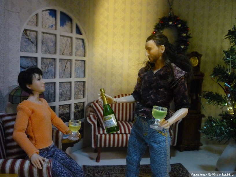 В Счастливом Доме на костях отмечают Новый Год (фото 3)