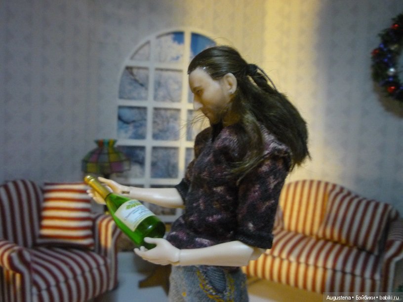 В Счастливом Доме на костях отмечают Новый Год