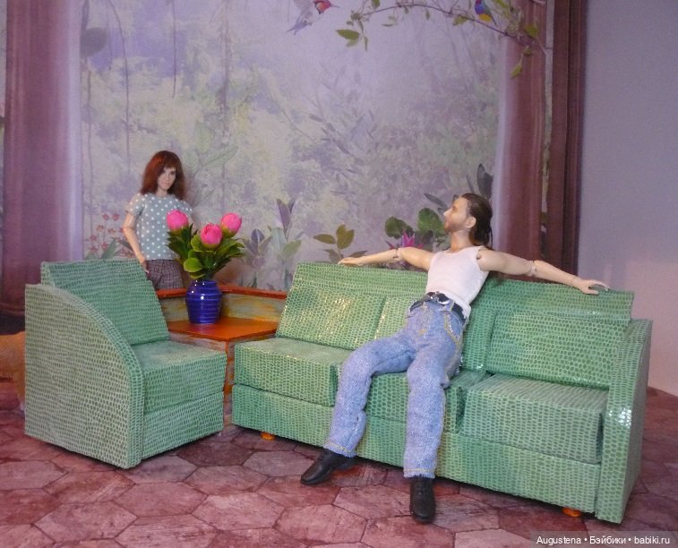 Большой диван для гостиной 1/12 | Бэйбики Большой диван для гостиной 1/12 (фото 2)