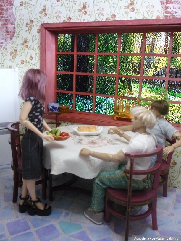 Обед в Счастливом Доме на костях (фото 6)