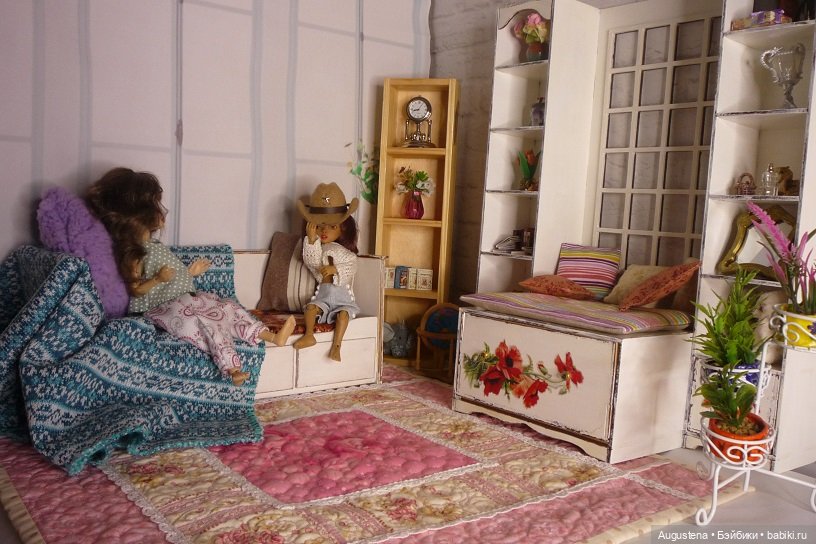 Рин гостит у Флёр, или что шуршало в ящике