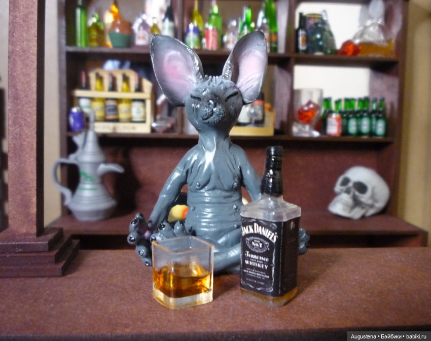 О, женщина — Кукольные фотоистории и сериалы: комиксы