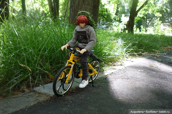 Лето, велик, Бродяга с Мурзиком