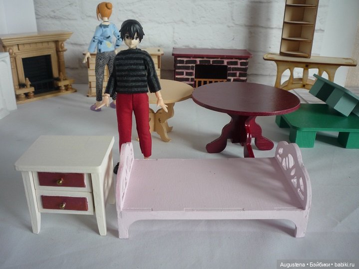 Румбокс для Figma 1/12. Продолжаем выбирать мебель