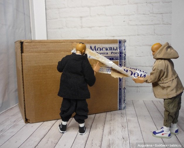 Распаковка миниатюры — Разные шарнирные куклы (не БЖД): редкие (фото 2)