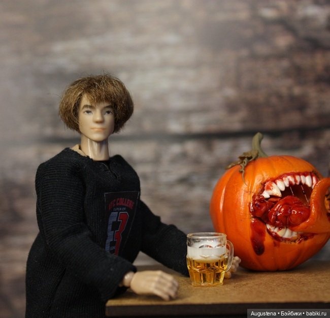 Мои пираты сегодня на борту " Летучего голландца"