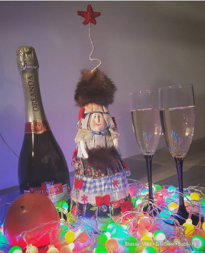 Тетушка елушка для любимой мамульки)