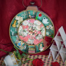 Часы "Моя Алиса" с миниатюрой